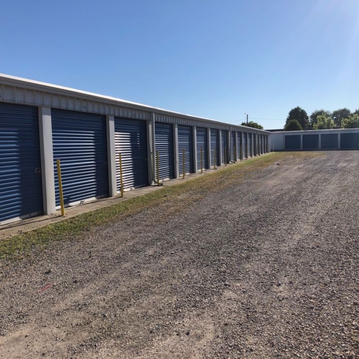 Self Storage Units 1109 S 19th St in Mattoon, IL American Way Storage