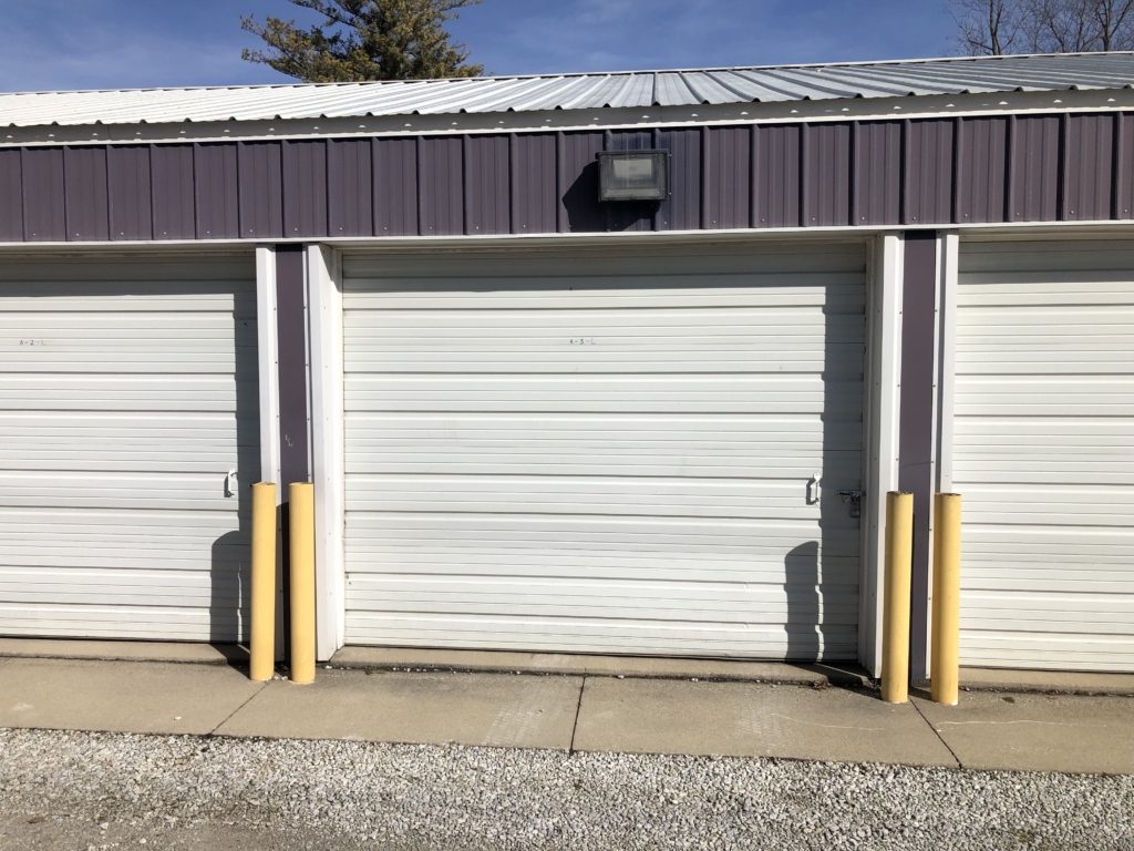 Self Storage Units 132 West Jefferson Street in Arcola, IL American